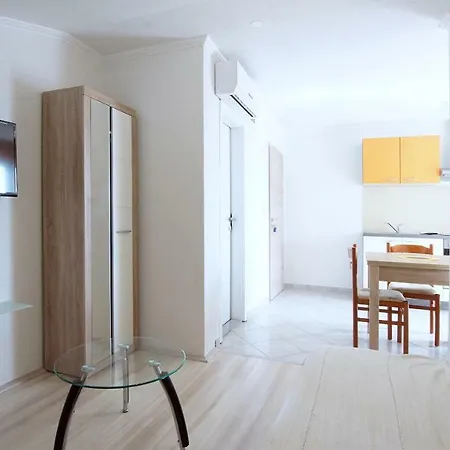 Apartman Luna-mar *