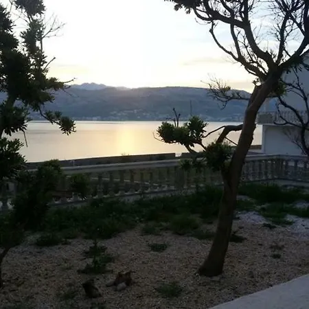 Luna-mar * Pag Town