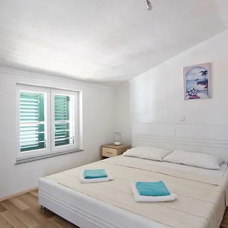 Apartment Luna-mar *