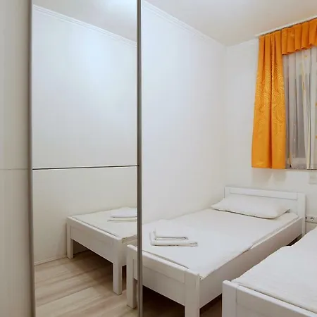 Apartment Luna-mar